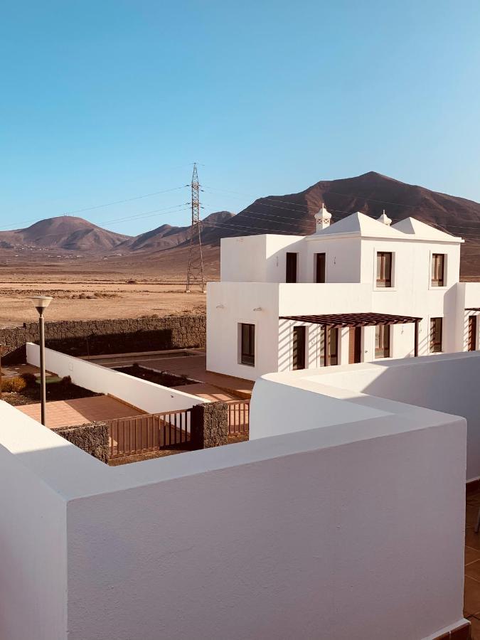 Splendid Casa Papagayo, Heated Pool, Roofterrace With Views And Wifi Villa Playa Blanca  Exterior photo